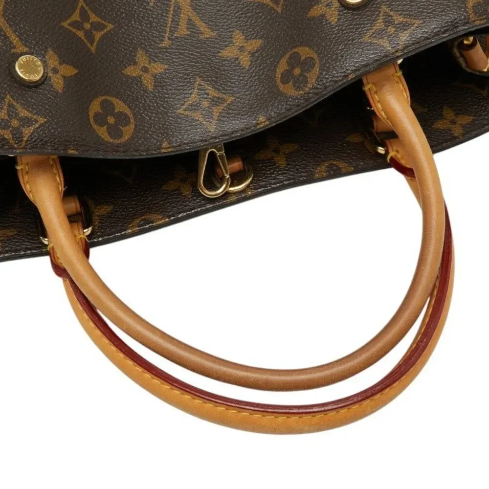 Louis Vuitton Montaigne MM Handbag